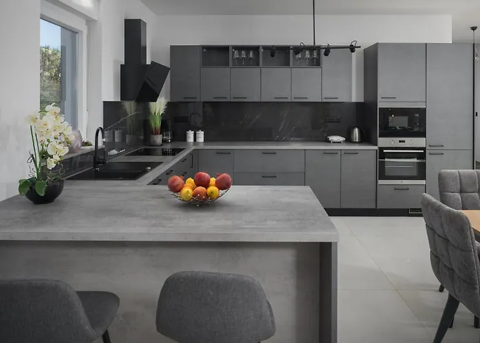 4 Bedroom In Σπίτι διακοπών *